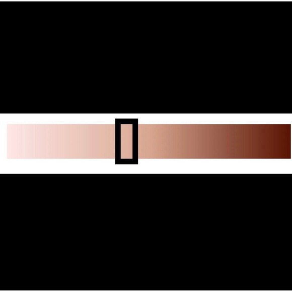 MARC JACOBS BEAUTY SHAMELESS YOUTHFUL-LOOK 24H FOUNDATION SPF 25 Medium R330 - Picture 2 of 7